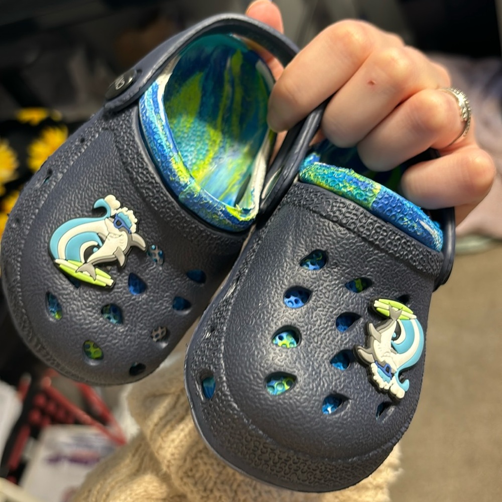 Baby crocs TODDLER SIZE 5